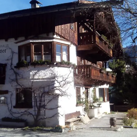 Gastehaus Lasser Affittacamere Seefeld in Tirol