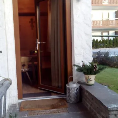 Gastehaus Lasser Guest house *